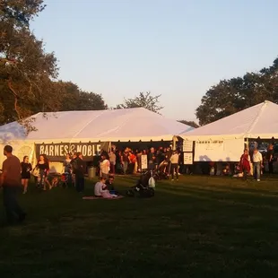 Barnes &amp; Noble tent