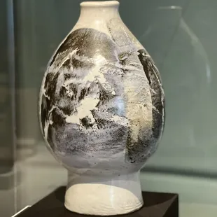 Katherine Choy pottery