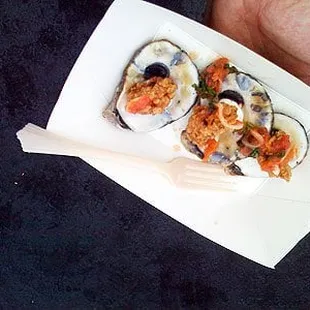 Fried oysters w/ smoked tomato relish from Lüke
