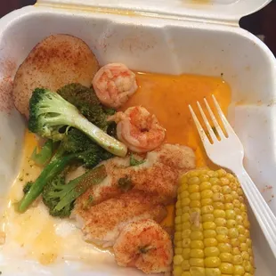 Spicy catfish, shrimp and corn..