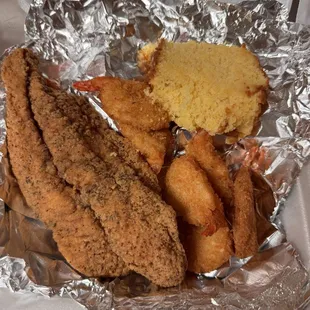 The fried catfish &amp; shrimp platter