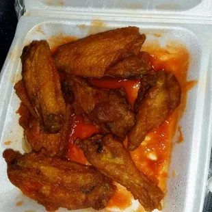 Hot wings.. Probably would have been really good if i had gotten them more than lukewarm.