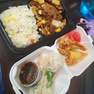 Lunch beef Kung pao (comes with crab rangoon) and order of Vietnamese spring rolls with peanut sauce!