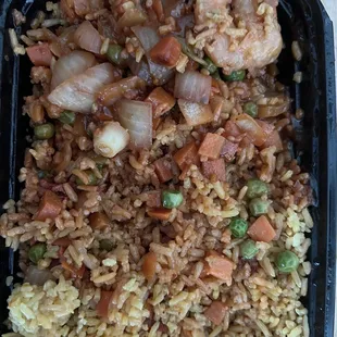 Frozen freezer burned shriveled peas and carrots.Mushy shrimp.Tasteless sugar sauce.Was suppose to be spicy shrimp and fresh vegetables.