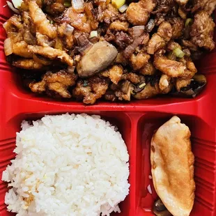 New Peking Special Chicken Lunch Special!