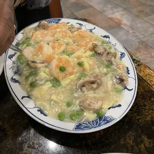 Shrimp and SH7. Shrimp with Lobster Sauce