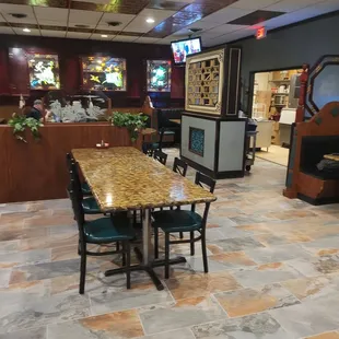 Open table seating 6