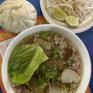 Lunch (photographed by Dave Liao)