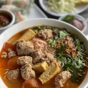 83 Bun Rieu