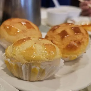 Steamed Custard Bun