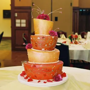 a three tiered wedding cake