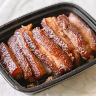 Flavorful Chinese Pork Belly w/ Preserved Vegetables!