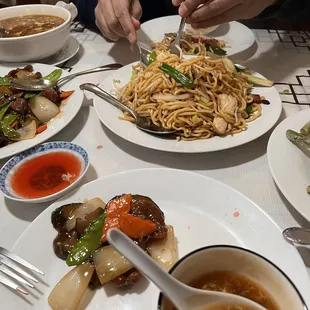 Combination Chow Mein, Hot &amp; Sour Soup,mushroom beef, Fried Green Beans