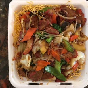 Cantonese Chow Mein, I asked for no shrimp. Mmm bbq pork