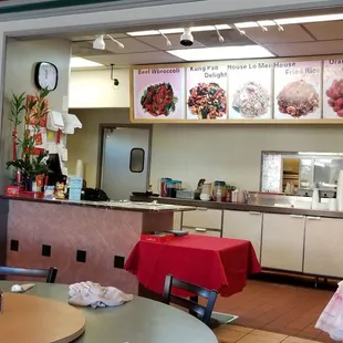 ramen and noodles, interior