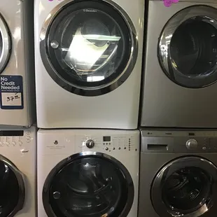 Electrolux washer and dryer set $900 obo