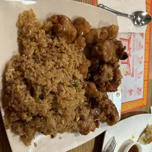 Fried rice and walnut chicken