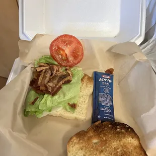 BLT