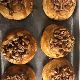 Individual pecan rolls