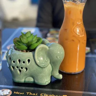 Thai Ice Tea. Outside Seating.