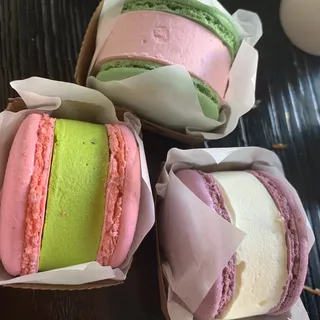 Macaron Ice Cream