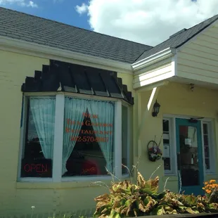 Cute little home like place