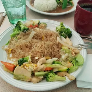 Chicken pad woon sen