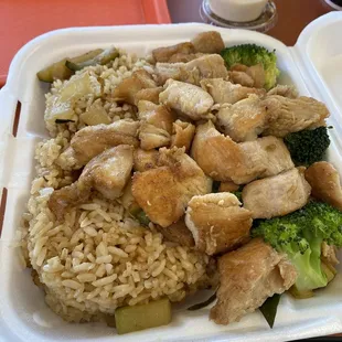 Hibachi chicken lunch special