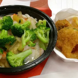 Seafood udon and shrimp tempura appetizer