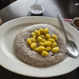 Mashed Taro &amp; White Nuts