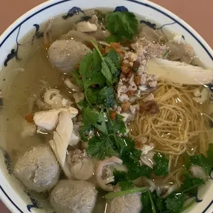 Tung kee egg Combination Noodle Soup sans the shrimp.