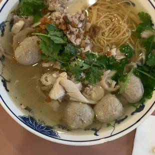 Combination Noodle Soup no shrimp, extra meatballs