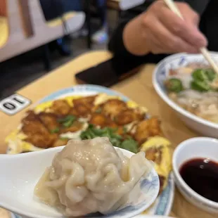 Wonton.