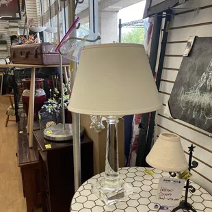 Shabby chic/antique/vintage