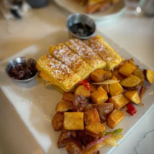Monte Cristo and Home Fries