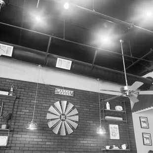 sushi and sashimi, interior