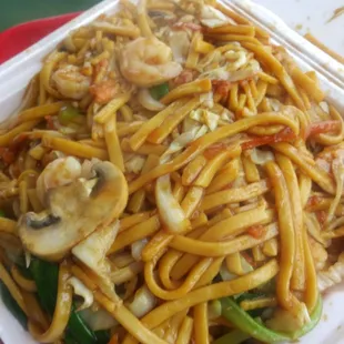 Shrimp Lo Mein