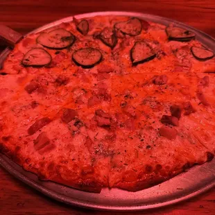 We got the buffalo chicken pizza, our server, recommended, pickles on it!