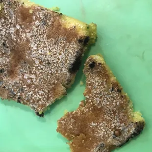 Moldy sfouf