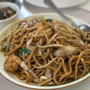 Shrimp Chow Mein