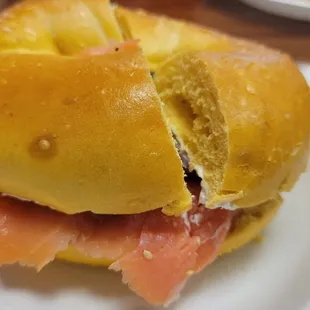 Egg bagel with lox