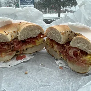 Everything bagel egg and bacon