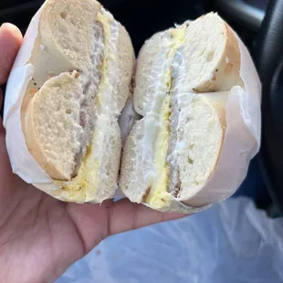 Everything bagel w sausage, egg, cream cheese
