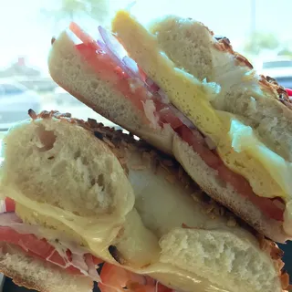 Veggie Breakfast Bagel