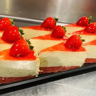 strawberry cheesecake