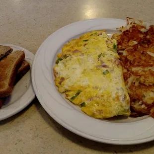 Western Omelette with hash browns and wheat toast, just how I like it.