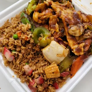 Szechuan chicken 2/5, pork fried rice 2/5