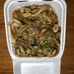 Clumped noodles in the beef chow fun.