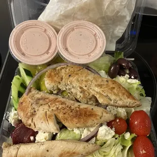 Greek salad with chicken