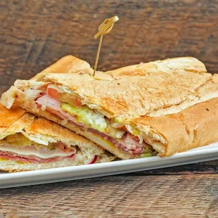 Pressed Cuban
Traditional or All the Way